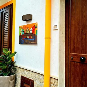  Bed & Breakfast Scrusciu Italia